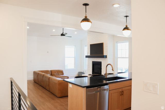 588 W FOUNDERS BLVD, Saratoga Springs, UT 84045