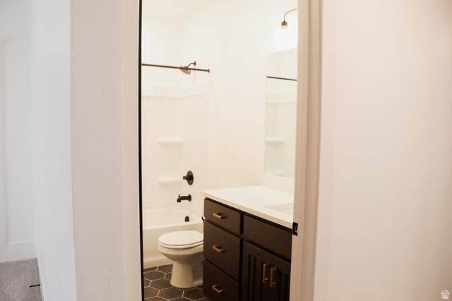 588 W FOUNDERS BLVD, Saratoga Springs, UT 84045