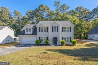 9122 South Sterling Lakes Drive, Covington, GA 30014