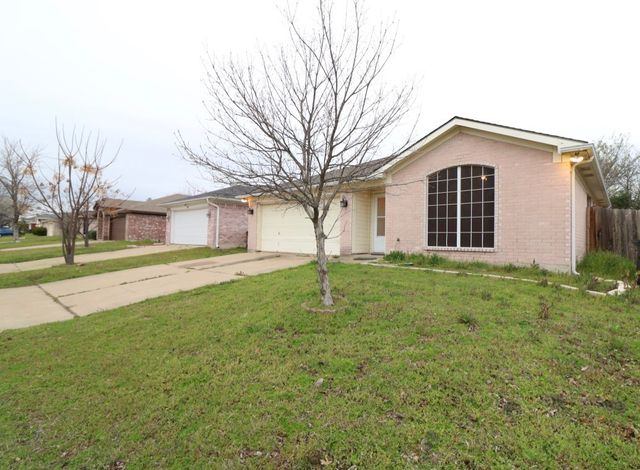 8028 Cannonwood Drive, Fort Worth, TX 76137