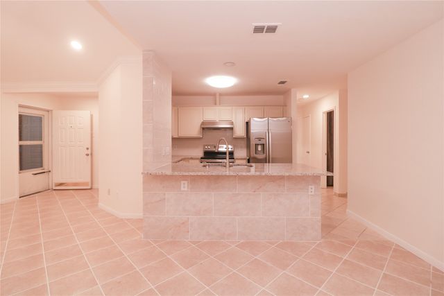 8028 Cannonwood Drive, Fort Worth, TX 76137