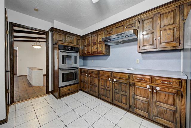 419 George L Cross Court, Norman, OK 73069