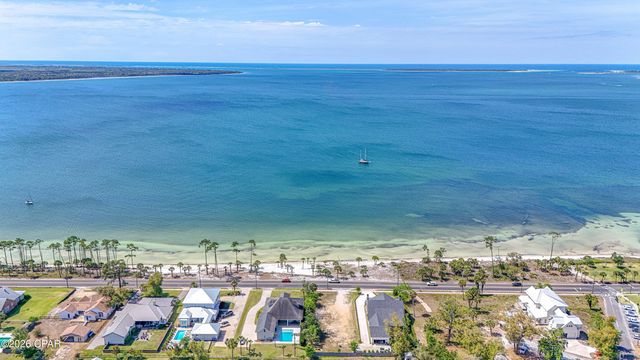 1248 W Beach Drive, Panama City, FL 32401
