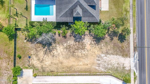 1248 W Beach Drive, Panama City, FL 32401
