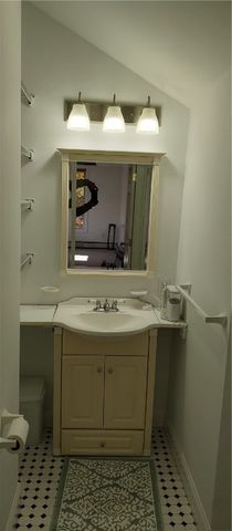 95 ROWLEY Street, Providence, RI 02908