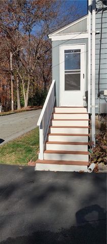 95 ROWLEY Street, Providence, RI 02908