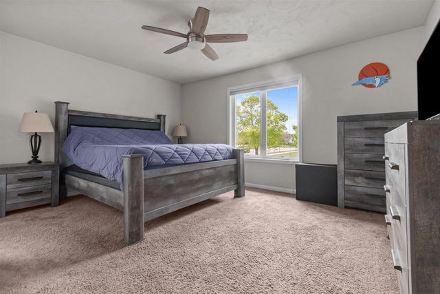 1308 LAVENDER LANE, Appleton, WI 54915