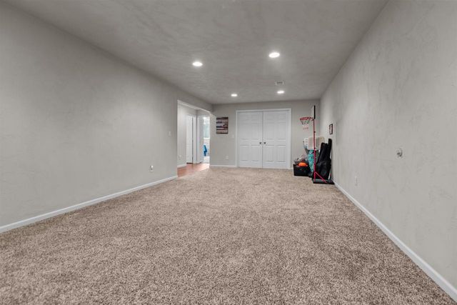 1308 LAVENDER LANE, Appleton, WI 54915