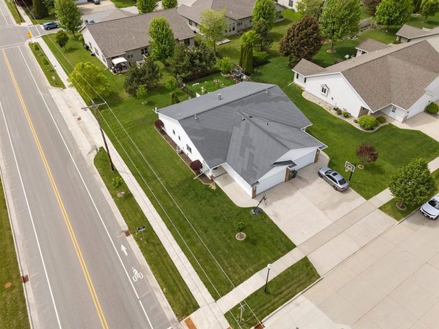 1308 LAVENDER LANE, Appleton, WI 54915