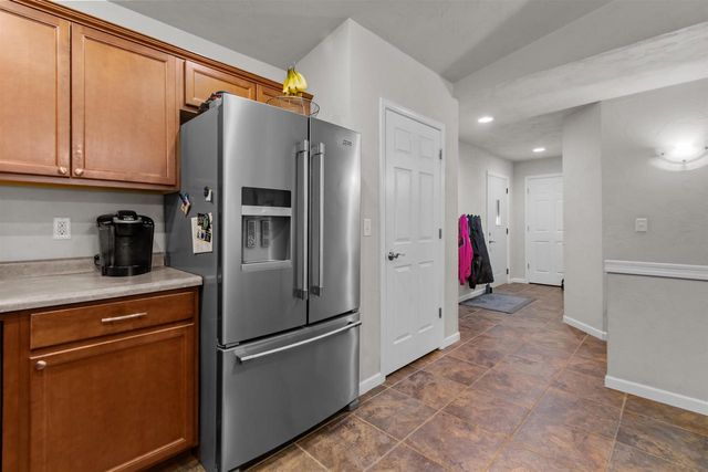 1308 LAVENDER LANE, Appleton, WI 54915