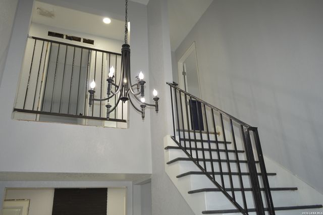 1003 FABULOUS DR, San Antonio, TX 78213