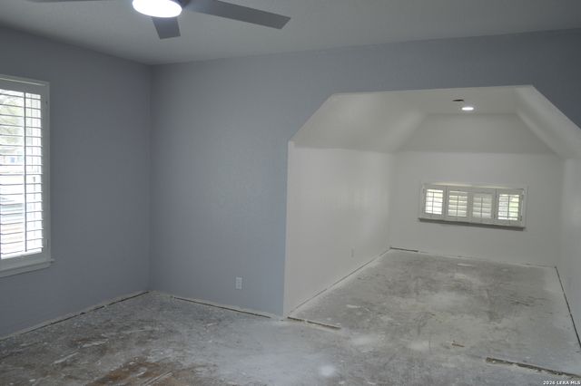 1003 FABULOUS DR, San Antonio, TX 78213