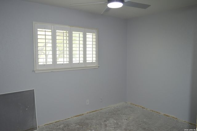 1003 FABULOUS DR, San Antonio, TX 78213