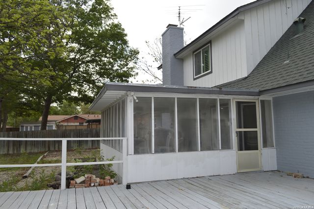 1003 FABULOUS DR, San Antonio, TX 78213