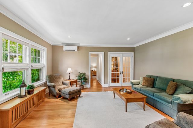 2521 Humboldt Avenue S 309, Minneapolis, MN 55405