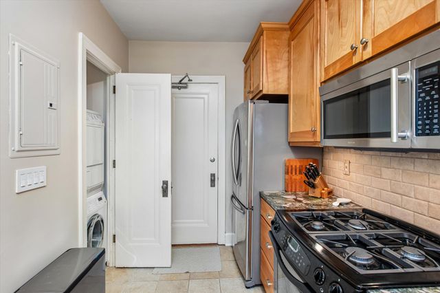 2521 Humboldt Avenue S 309, Minneapolis, MN 55405