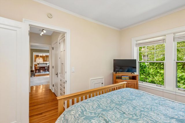 2521 Humboldt Avenue S 309, Minneapolis, MN 55405