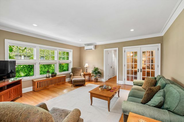 2521 Humboldt Avenue S 309, Minneapolis, MN 55405
