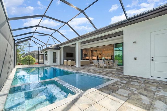 2605 SW 37th ST, Cape Coral, FL 33914