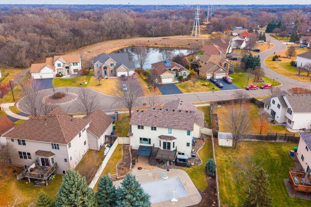 9807 Almond Avenue N, Brooklyn Park, MN 55443