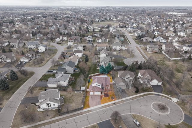 9807 Almond Avenue N, Brooklyn Park, MN 55443