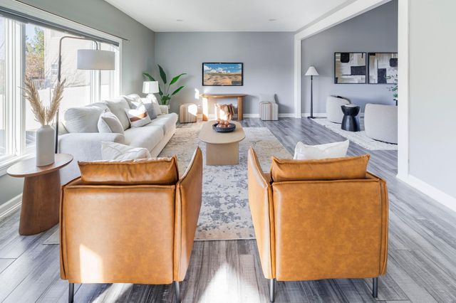 9807 Almond Avenue N, Brooklyn Park, MN 55443