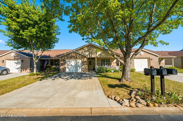 10017 Gate Post Way, Knoxville, TN 37931