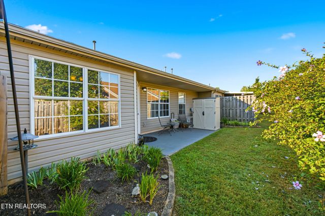 10017 Gate Post Way, Knoxville, TN 37931