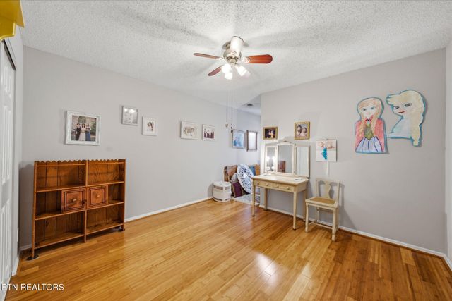 10017 Gate Post Way, Knoxville, TN 37931