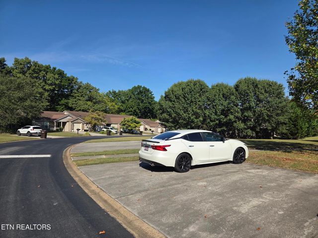 10017 Gate Post Way, Knoxville, TN 37931