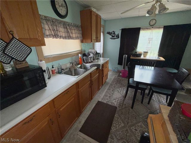 1547 Lisbon Street, East Liverpool, OH 43920