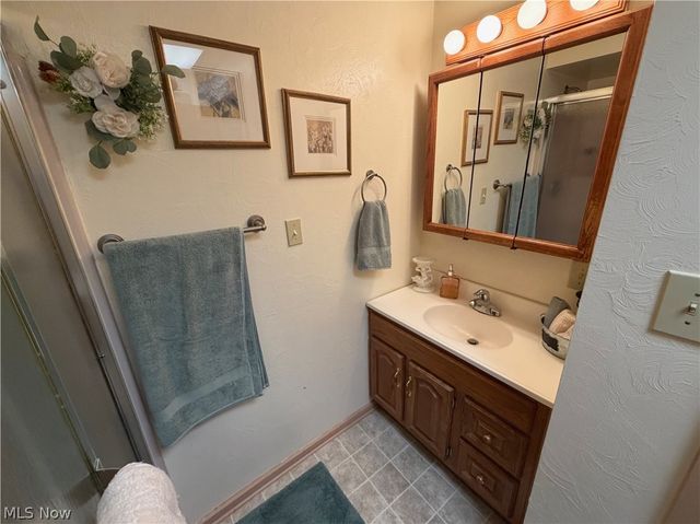1547 Lisbon Street, East Liverpool, OH 43920