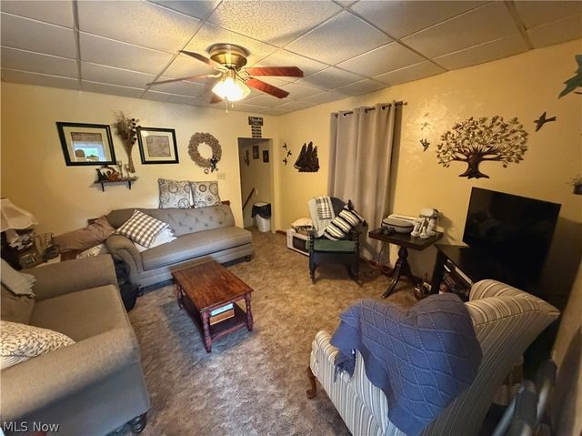 1547 Lisbon Street, East Liverpool, OH 43920