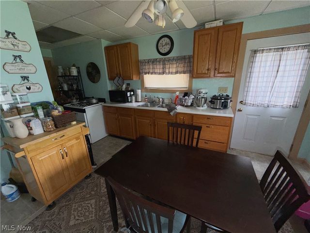 1547 Lisbon Street, East Liverpool, OH 43920