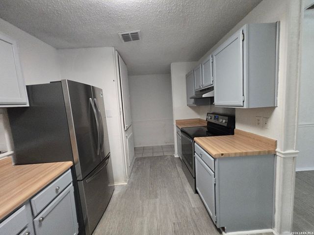 3210 Coral Grove dr, San Antonio, TX 78247