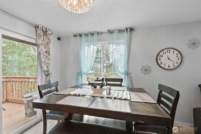 31 NE Skipper Court, Belfair, WA 98528