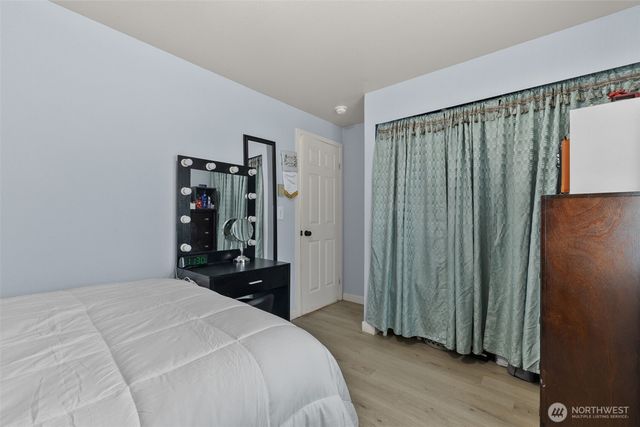 31 NE Skipper Court, Belfair, WA 98528