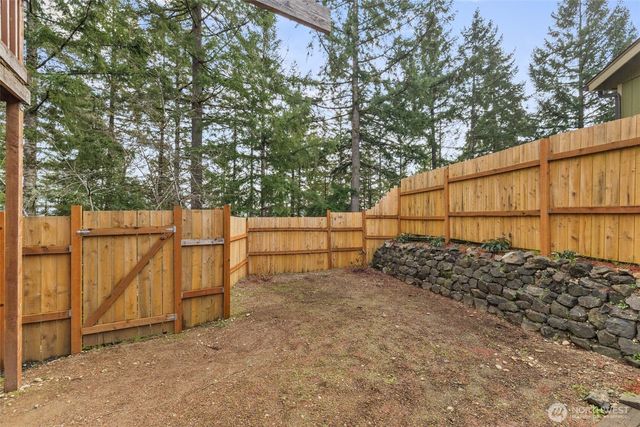 31 NE Skipper Court, Belfair, WA 98528