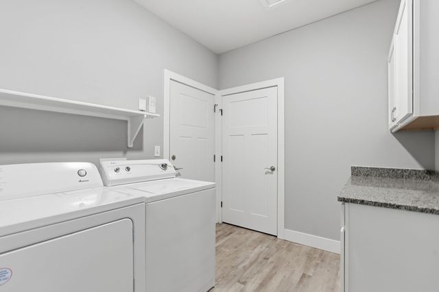 9618 E Annabelle St, Wichita, KS 67207