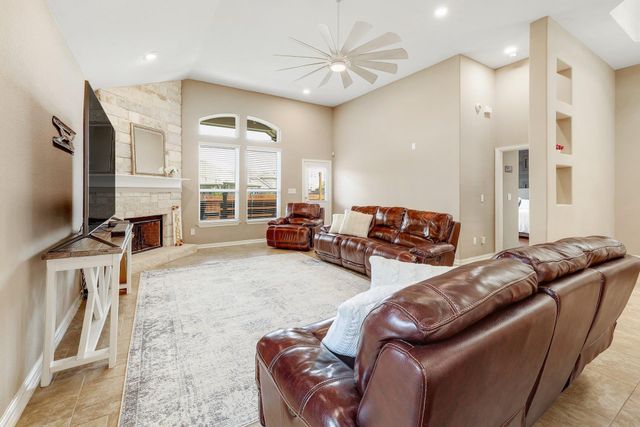 187 Salt Fork DR, Liberty Hill, TX 78642