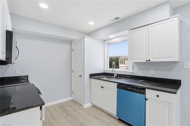 950 H AVE, Norfolk, VA 23513