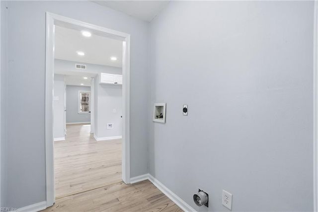 950 H AVE, Norfolk, VA 23513