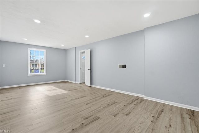 950 H AVE, Norfolk, VA 23513