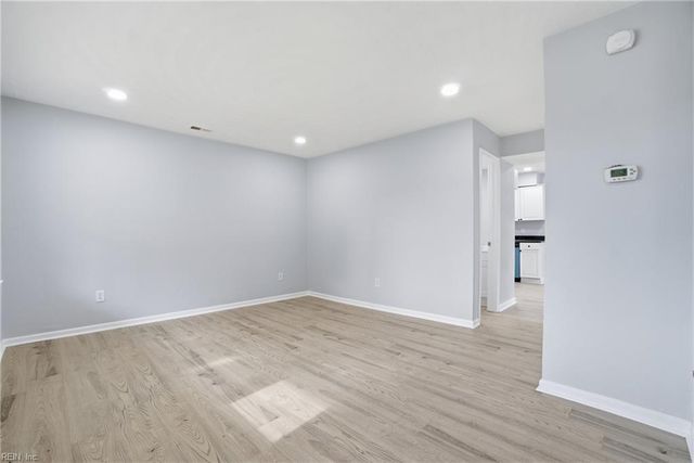 950 H AVE, Norfolk, VA 23513