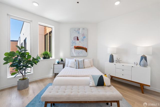 52 Kirkwood Avenue 421, San Francisco, CA 94124