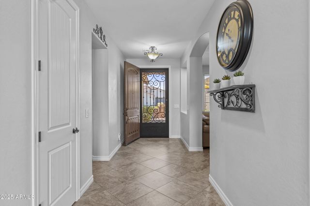 2466 E ARIS Drive, Gilbert, AZ 85298