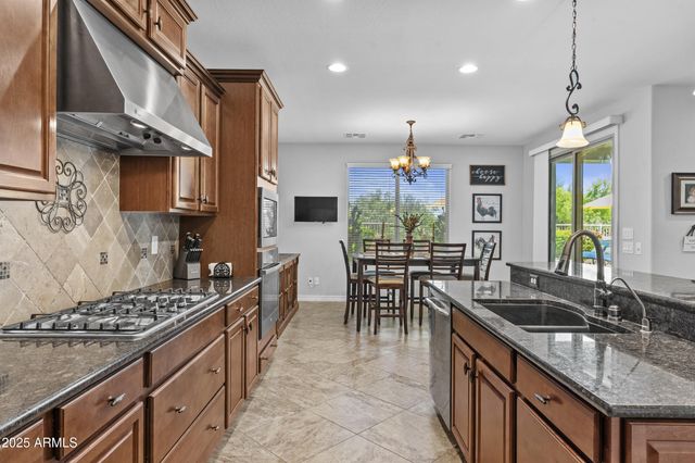 2466 E ARIS Drive, Gilbert, AZ 85298