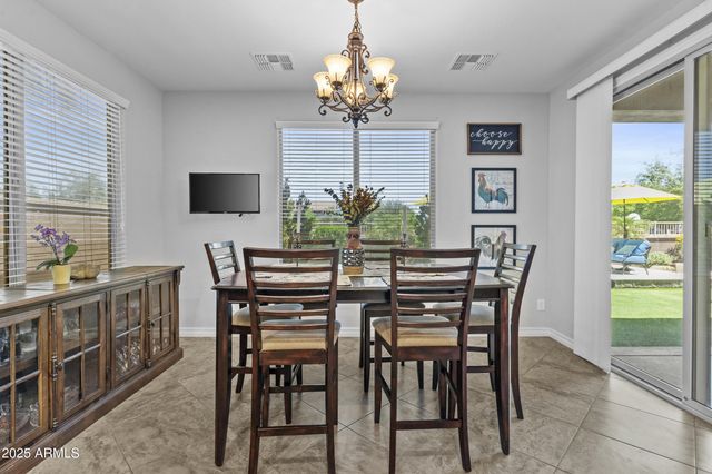 2466 E ARIS Drive, Gilbert, AZ 85298