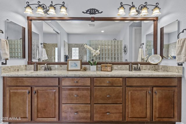 2466 E ARIS Drive, Gilbert, AZ 85298