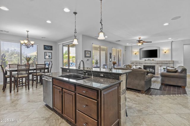 2466 E ARIS Drive, Gilbert, AZ 85298